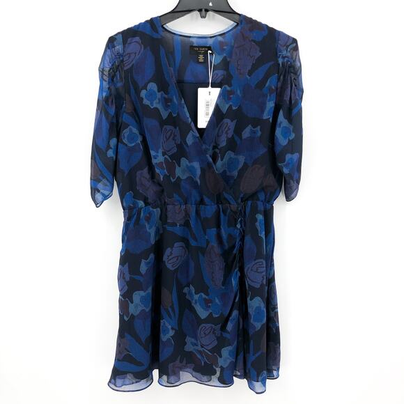 TED BAKER Juleah Mini Dress 4 Dark Navy Floral V-Neck Ruched Sleeve Detail NWT - Picture 4 of 12